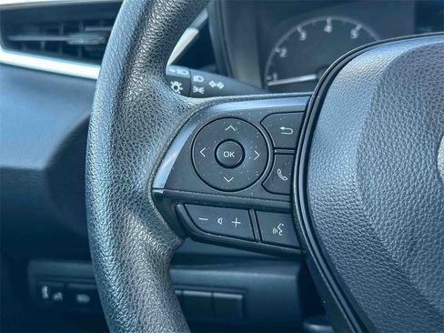 Certified 2024 Toyota Corolla LE image 27