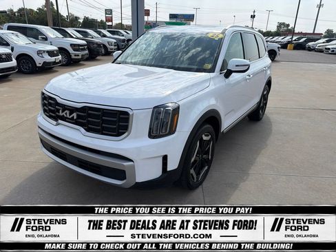 Used 2025 Kia Telluride S FWD image 8
