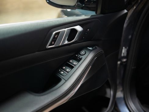 Used 2019 BMW X5 xDrive40i w/ Convenience Package image 44