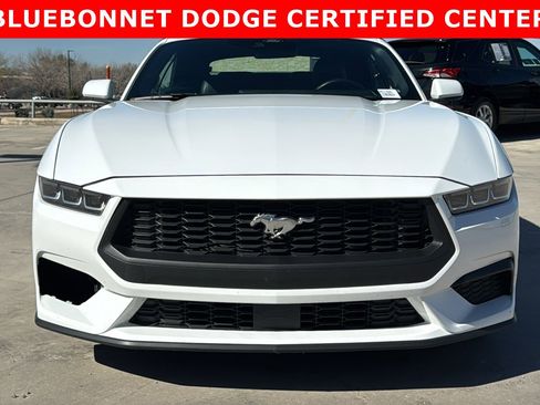 Used 2024 Ford Mustang Premium image 2