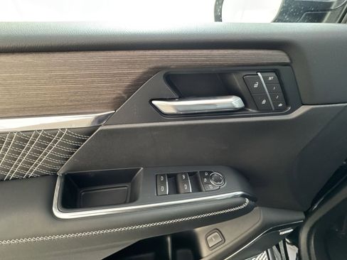 New 2026 GMC Acadia Denali w/ Super Cruise Package image 15