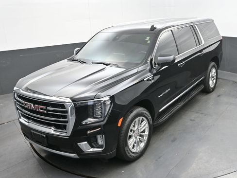 Used 2021 GMC Yukon XL SLT image 28