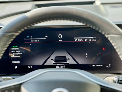 Used 2023 Nissan Ariya FWD image 20