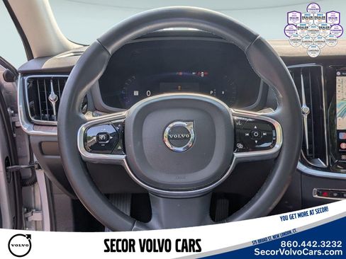 Certified 2023 Volvo S60 B5 Plus AWD/4WD image 19