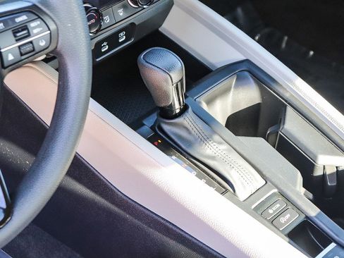 Certified 2023 Honda Accord EX image 21