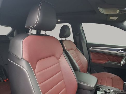 Used 2023 Volkswagen Atlas Cross Sport SEL Premium R-Line image 15