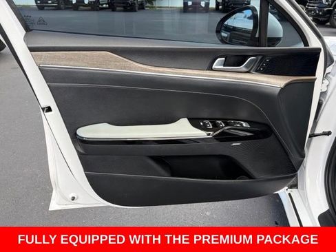 Used 2022 Kia K5 EX w/ EX Premium Package FWD image 12