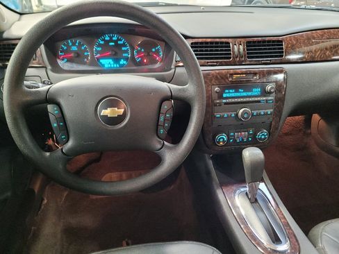 Used 2016 Chevrolet Impala LTZ FWD image 22