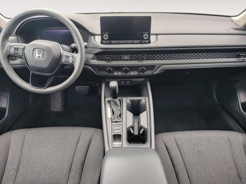 Used 2023 Honda Accord LX image 10