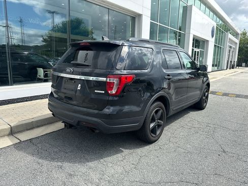 Used 2018 Ford Explorer FWD image 14