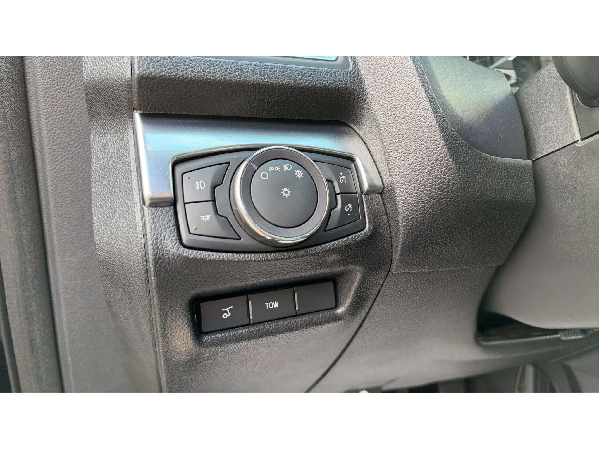 Used 2017 Ford Explorer Sport AWD/4WD image 22