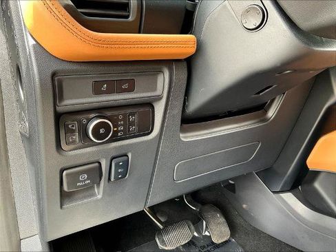 Certified 2024 Ford Expedition Platinum AWD/4WD image 24