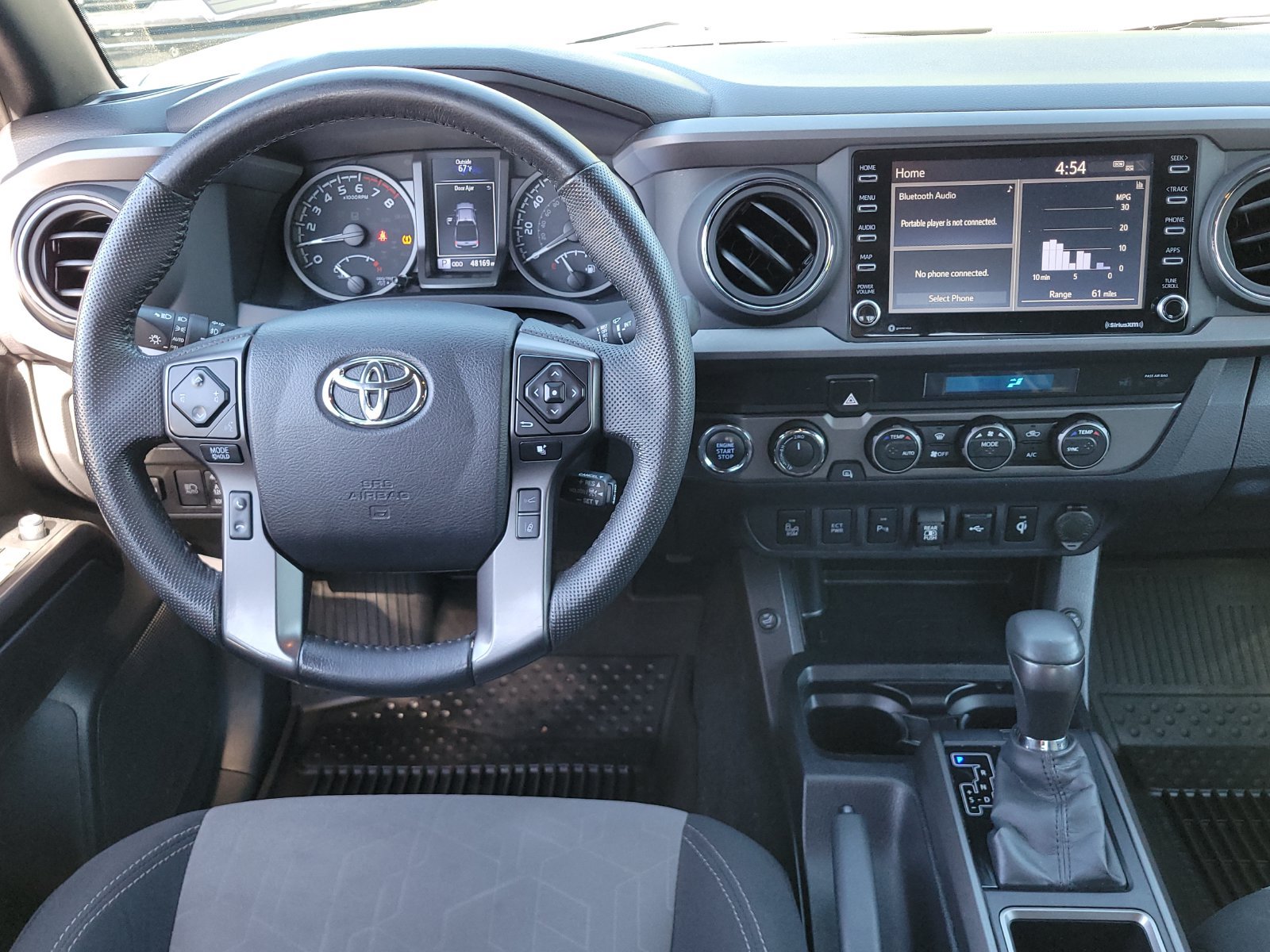 Used 2022 Toyota Tacoma TRD Off-Road w/ Technology Package AWD/4WD image 9