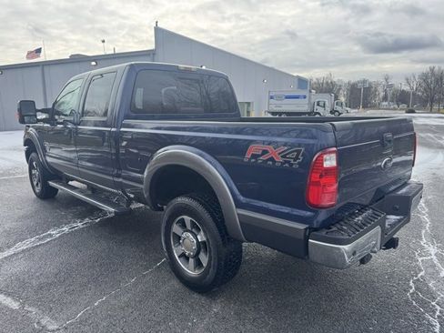 Used 2011 Ford F250 Lariat w/ Lariat Interior Pkg image 5