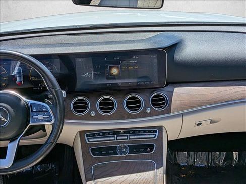 Used 2019 Mercedes-Benz E 300 image 12