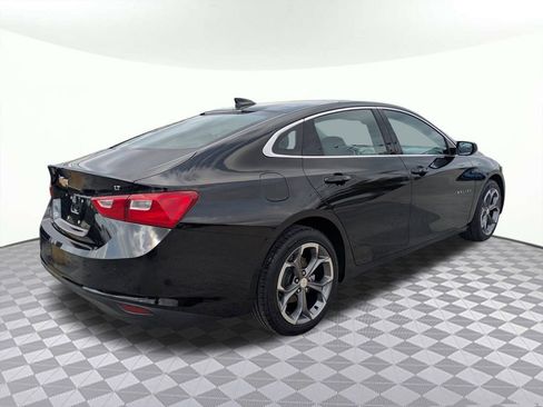 Used 2024 Chevrolet Malibu LT image 3
