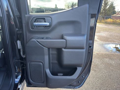 Used 2019 Chevrolet Silverado 1500 LT image 14