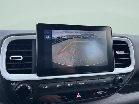 New 2026 Hyundai Venue SEL FWD image 23