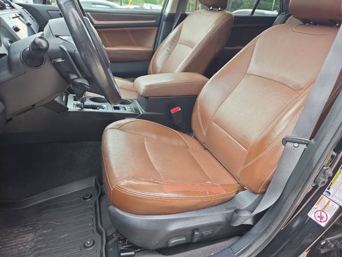 Used 2019 Subaru Outback 3.6R Touring w/ Protection Package #1 AWD/4WD image 17