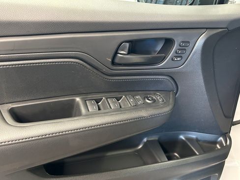 New 2026 Honda Odyssey EX-L image 9