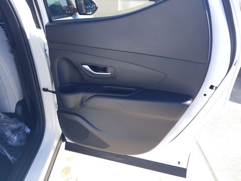 New 2026 Hyundai Santa Cruz SEL FWD image 14