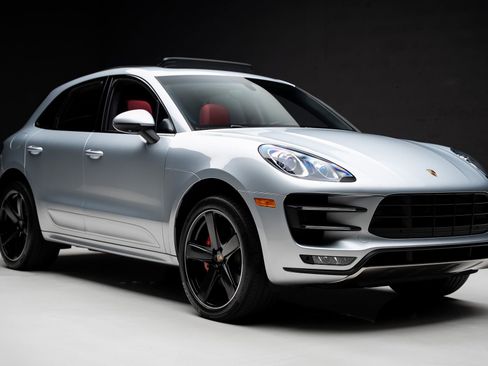 Used 2016 Porsche Macan Turbo AWD/4WD image 86