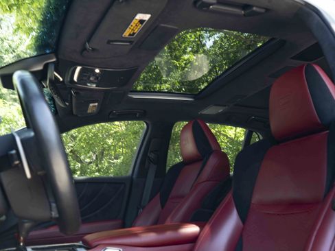 Used 2019 Lexus LS 500 F Sport w/ Accessory Package (Z2) AWD/4WD image 36
