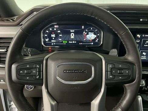 Certified 2025 GMC Sierra 1500 Denali w/ Denali Reserve Package image 11