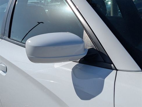 Used 2022 Dodge Charger SXT image 11