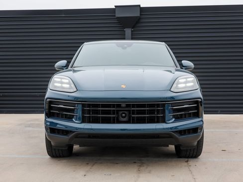 Certified 2024 Porsche Cayenne S image 10