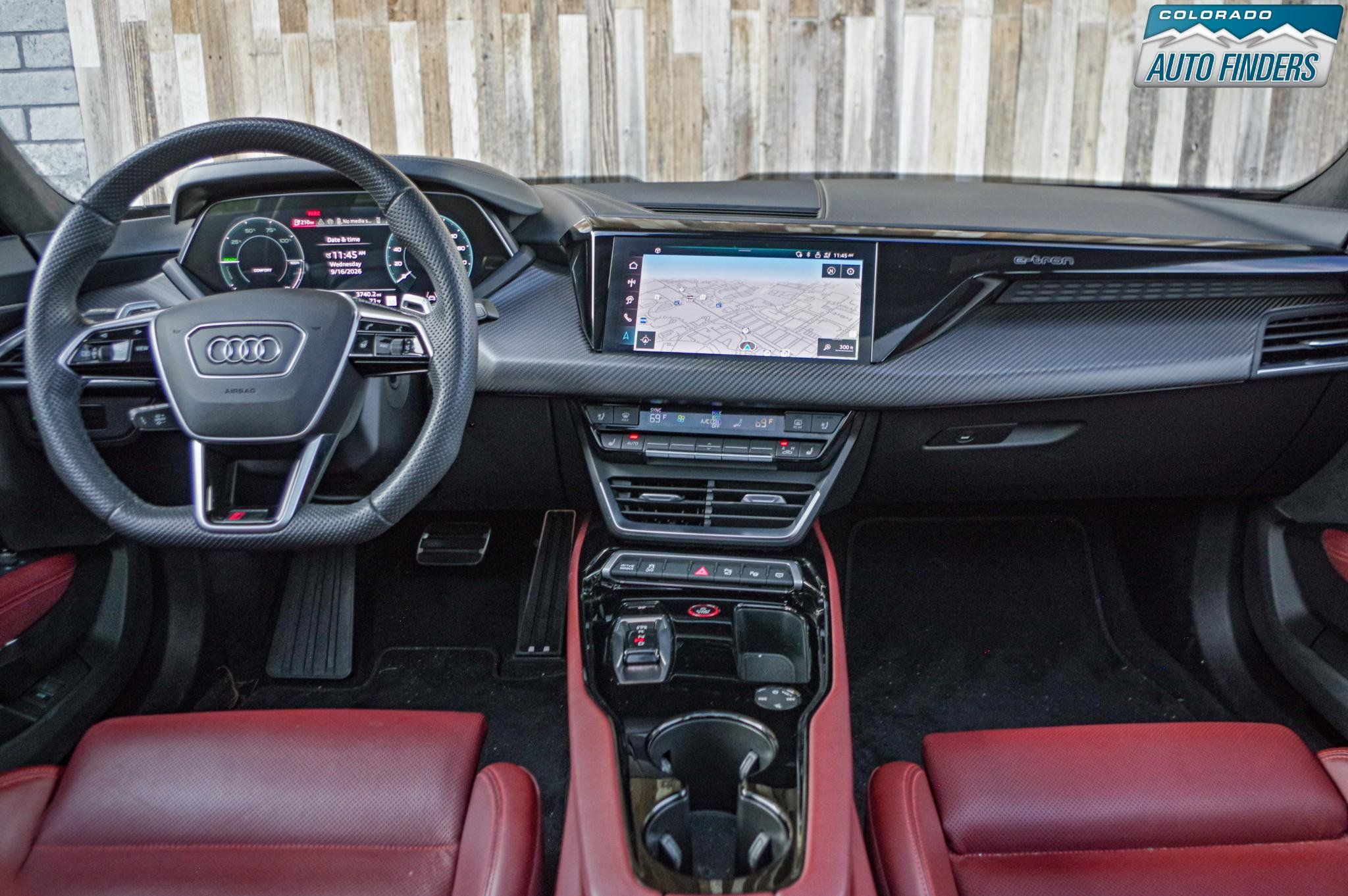 Used 2024 Audi RS e-tron GT AWD/4WD image 16