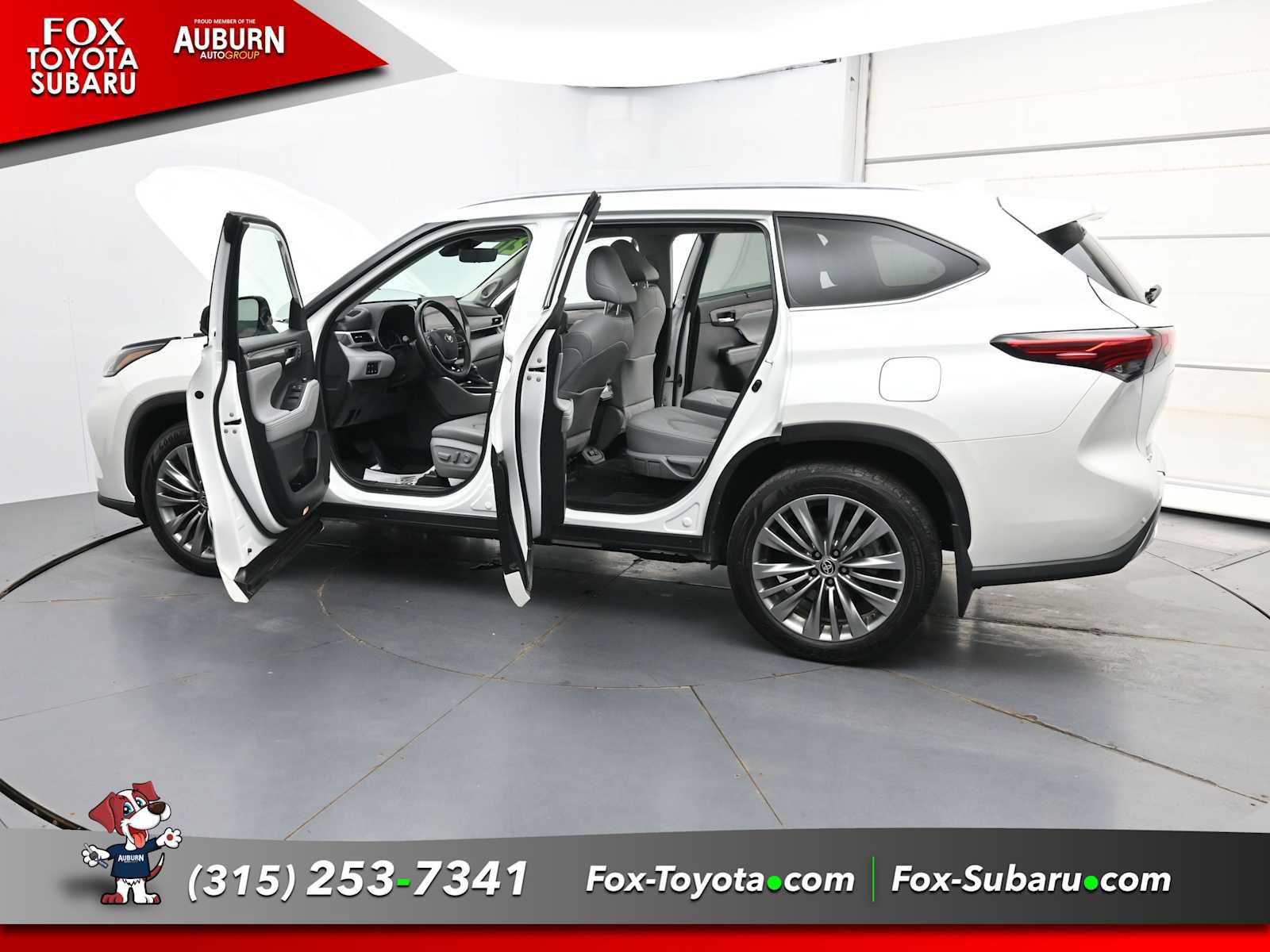 Used 2020 Toyota Highlander Platinum AWD/4WD image 44