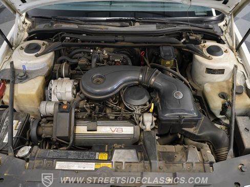 Used 1989 Cadillac Seville image 4