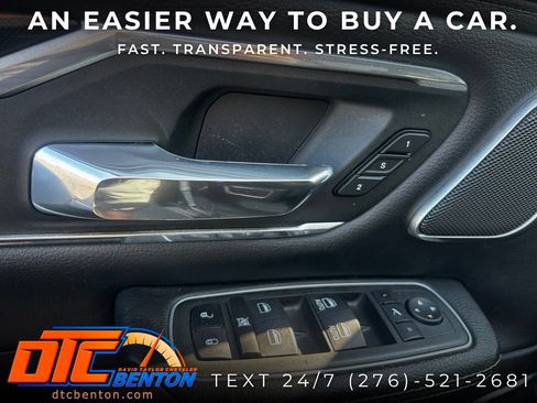 Used 2022 RAM 1500 Laramie AWD/4WD image 13