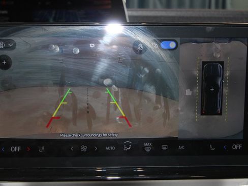 Used 2025 Ford Expedition Active image 12