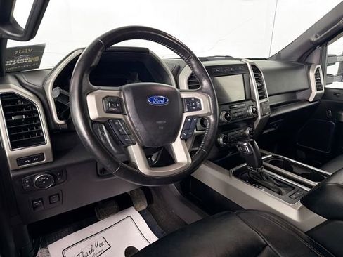 Used 2019 Ford F150 Lariat w/ Equipment Group 502A Luxury image 9