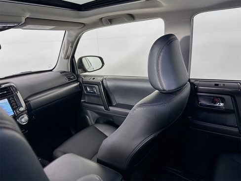 Certified 2023 Toyota 4Runner TRD Off-Road Premium image 21