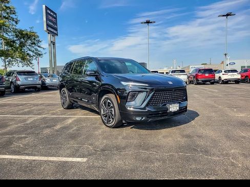 Used 2026 Buick Enclave Sport Touring w/ Power Package AWD/4WD image 6