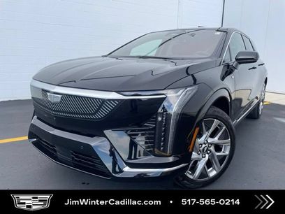 Certified 2025 Cadillac Optiq Luxury 2 w/ LPO, Floor Liner Package