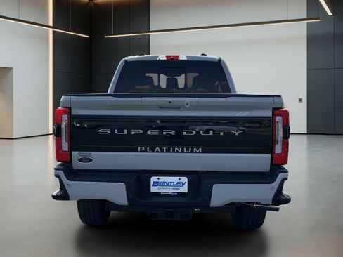 Used 2025 Ford F350 Platinum AWD/4WD image 5