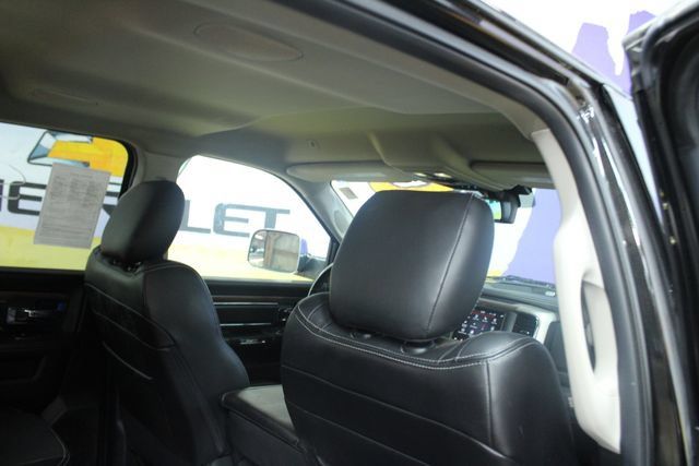 Used 2018 RAM 1500 Laramie AWD/4WD image 12
