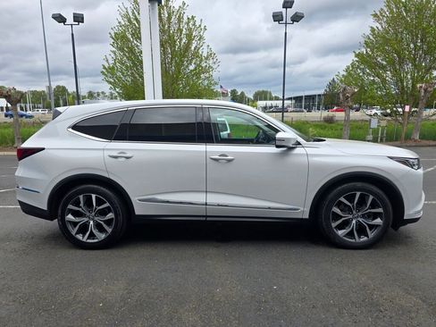 Used 2023 Acura MDX SH-AWD w/ Technology Package image 6