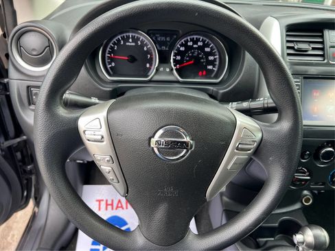 Used 2019 Nissan Versa SV FWD image 17