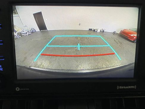 Used 2020 Toyota RAV4 LE image 17