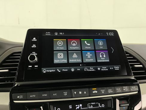 New 2026 Honda Odyssey Touring image 22