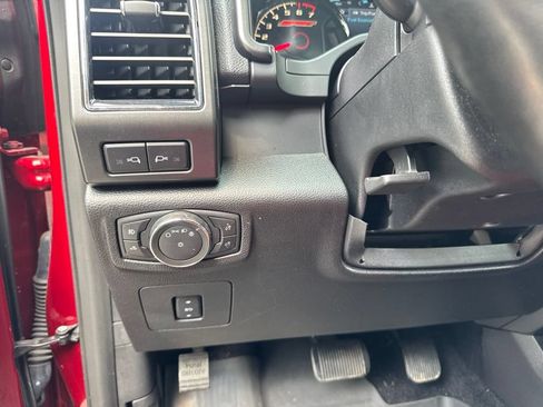 Used 2017 Ford F150 Lariat AWD/4WD image 20
