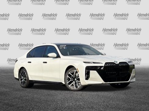 Certified 2023 BMW 740i image 2