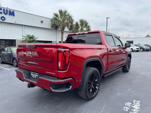 Used 2021 GMC Sierra 1500 Denali w/ Denali Ultimate Package AWD/4WD image 8
