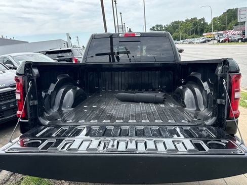 Used 2025 RAM 1500 Tradesman w/ Night Edition AWD/4WD image 17