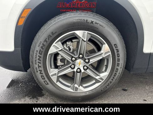 Used 2024 Chevrolet Blazer LT w/ Convenience Package image 32